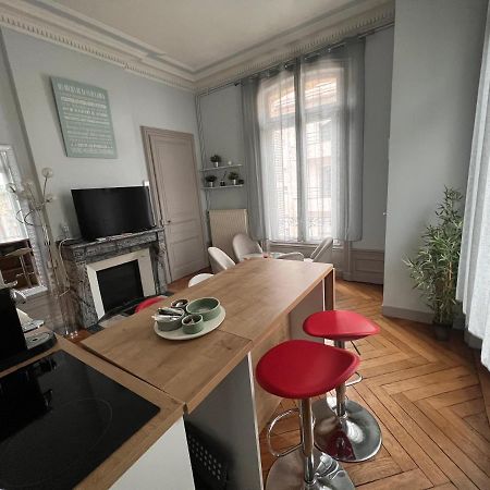 Апартаменты 4 People+Free Street Parking+Cosy Centre Ville Руан Экстерьер фото