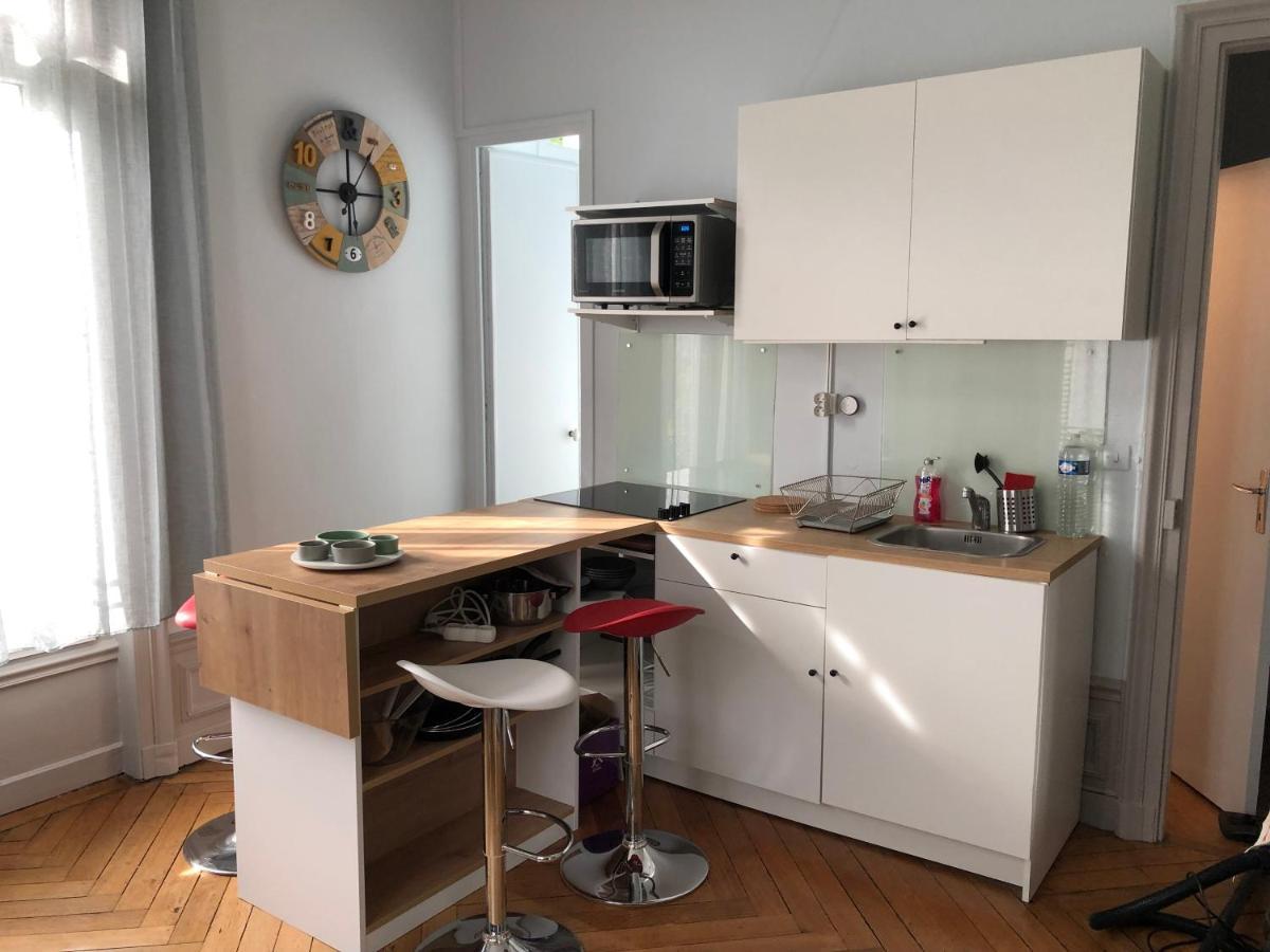 Апартаменты 4 People+Free Street Parking+Cosy Centre Ville Руан Экстерьер фото