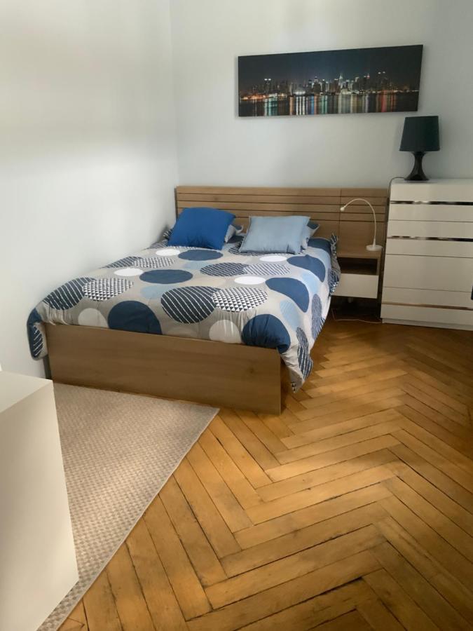 Апартаменты 4 People+Free Street Parking+Cosy Centre Ville Руан Экстерьер фото